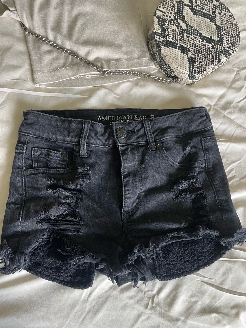 American Eagle Outfitters Black Distressed Denim Cutoff Shorts Size 4